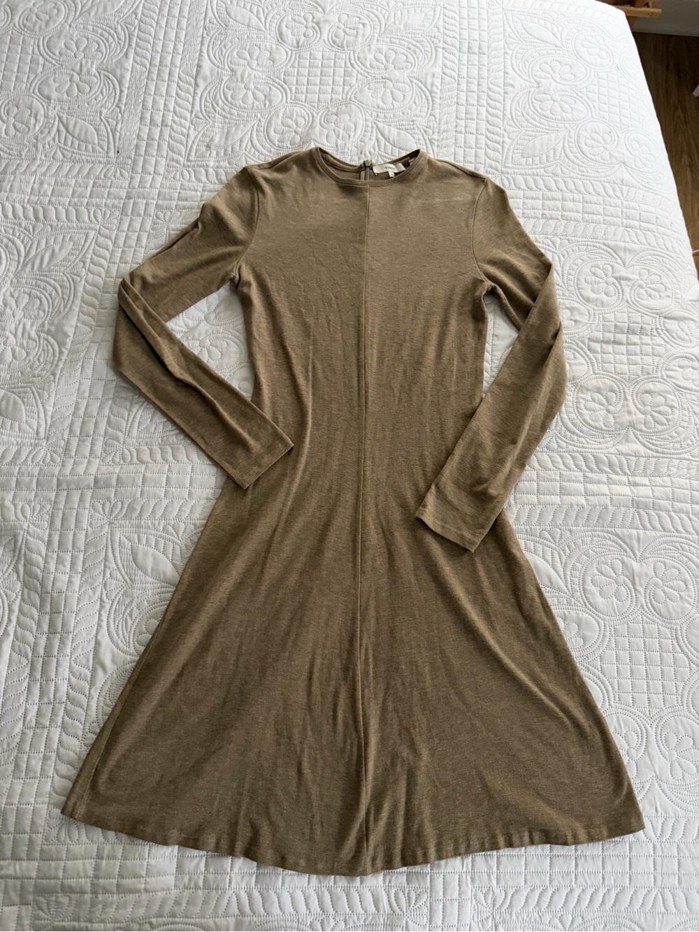 Vince Minimalist Capsule Long Sleeve Soft Light Brown Knee Length Dress XS